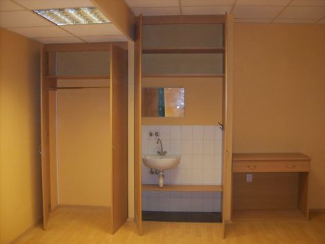 100_1702.jpg